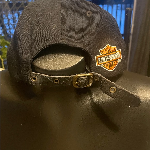 Harley-Davidson Black and Orange Logo Cap - Picture 3 of 6